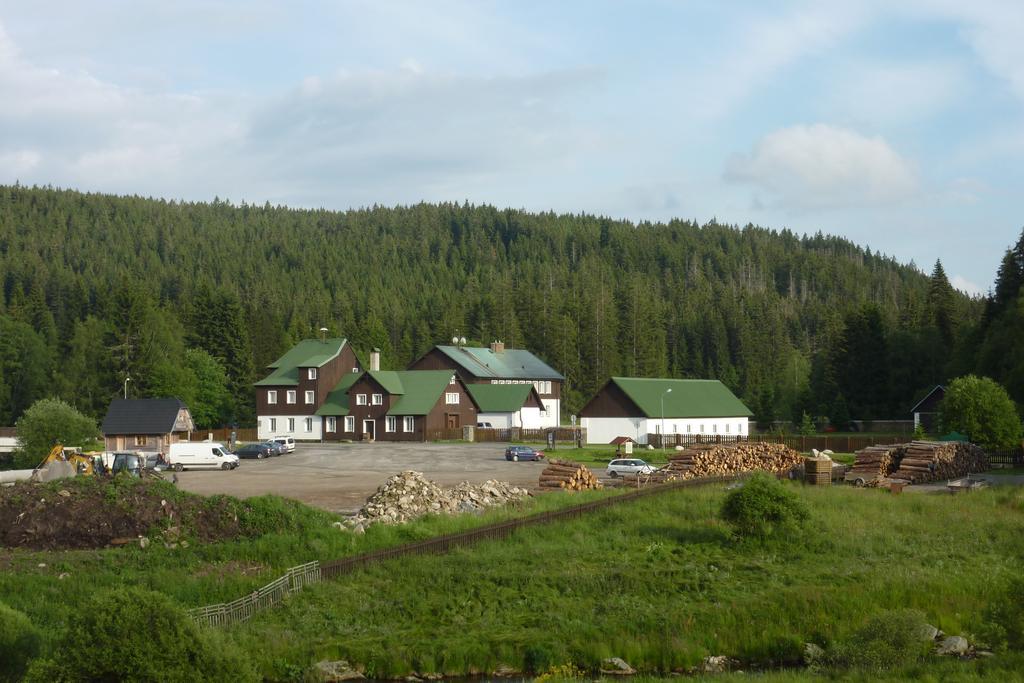 Penzion U Pstruha Modrava Exteriör bild
