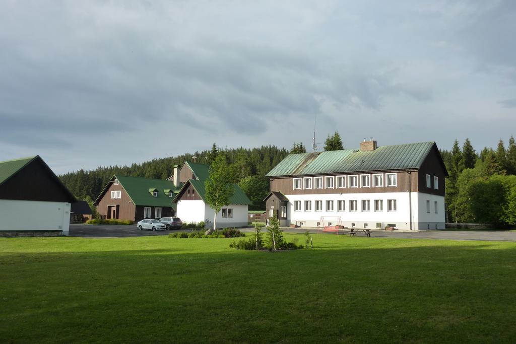 Penzion U Pstruha Modrava Exteriör bild