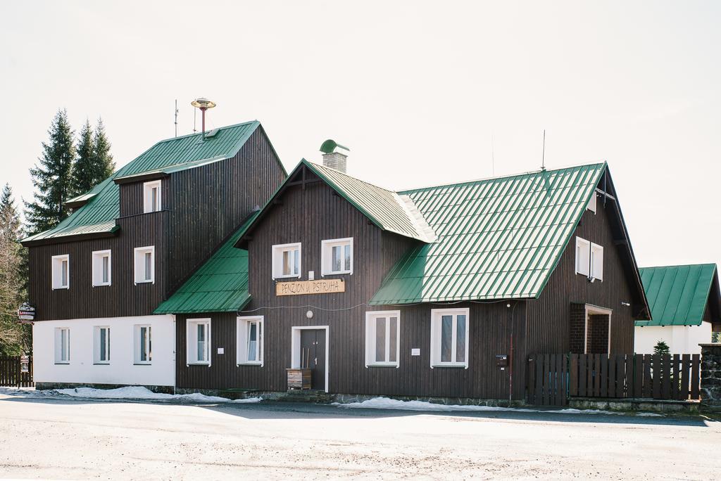 Penzion U Pstruha Modrava Exteriör bild