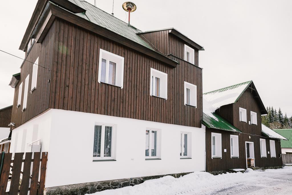Penzion U Pstruha Modrava Exteriör bild